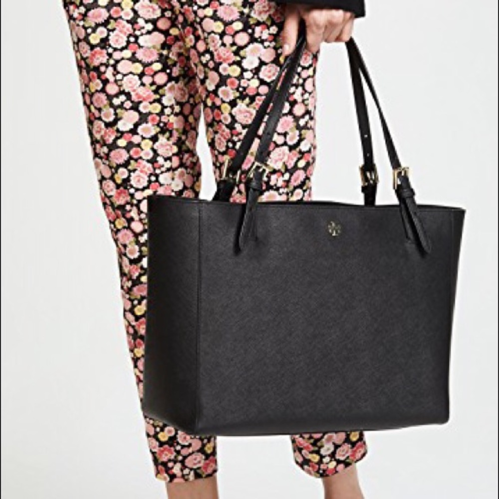 Tory Burch York Buckle Tote, Black